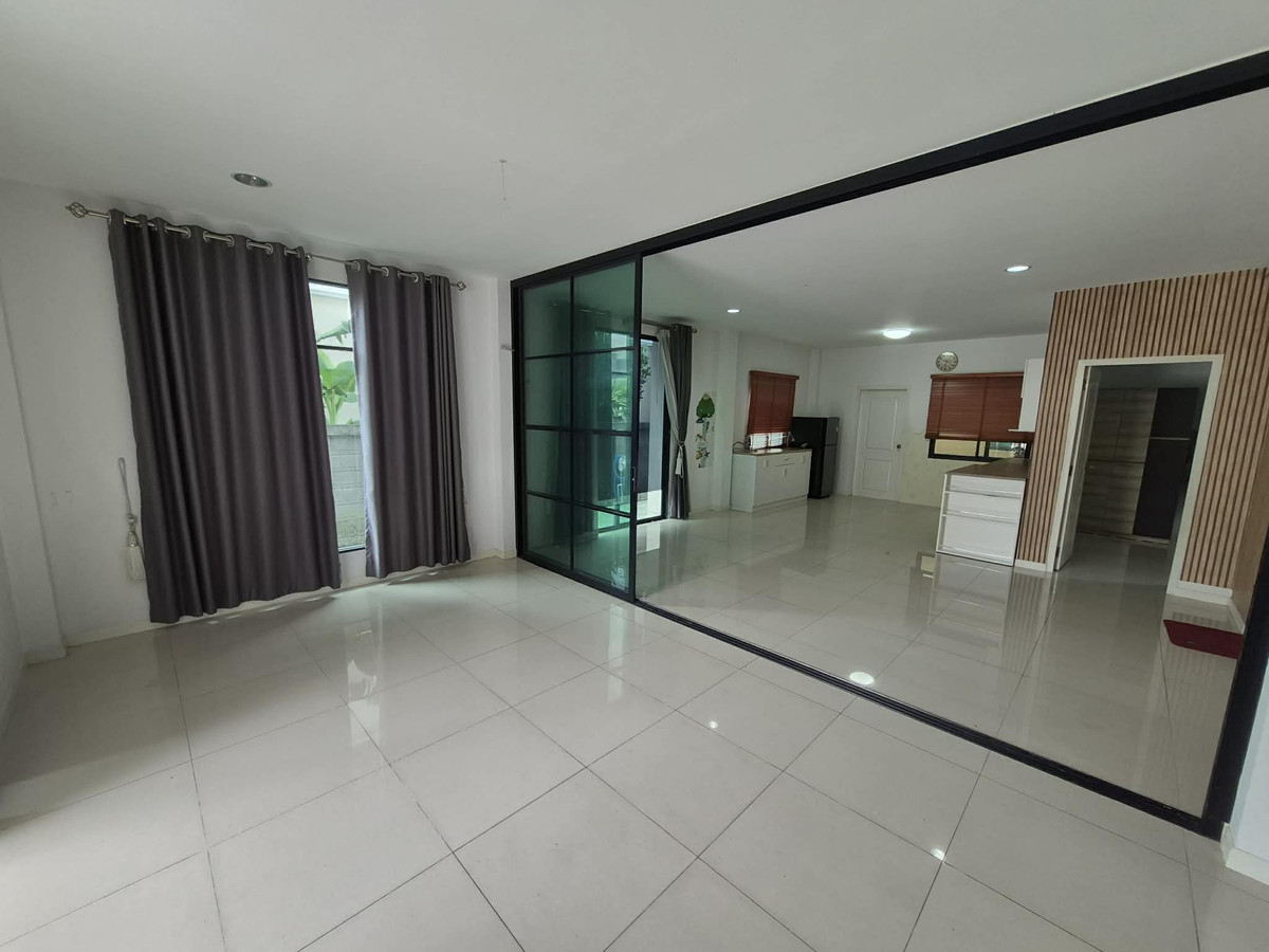 For RentHousePathum Thani,Rangsit, Thammasat : Detached house for rent 🔥 Iyara Rangsit Klong 2 🔥 4 bedrooms, 3 bathrooms, north-facing house, not hot.