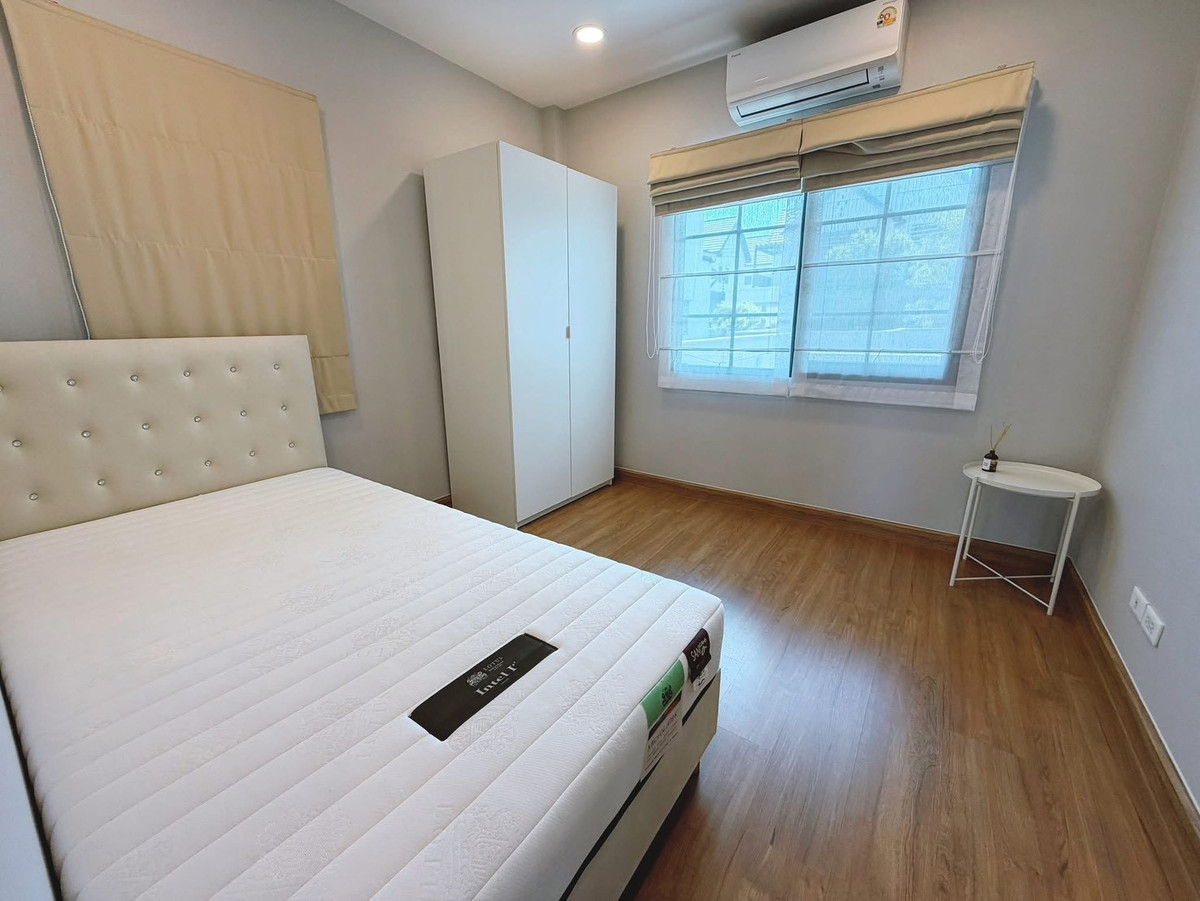 For RentHouseBangna, Bearing, Lasalle : ✨🏡 English style detached house, Centro Bangna (Phase 2), large house at the beginning of the alley. Never rented out