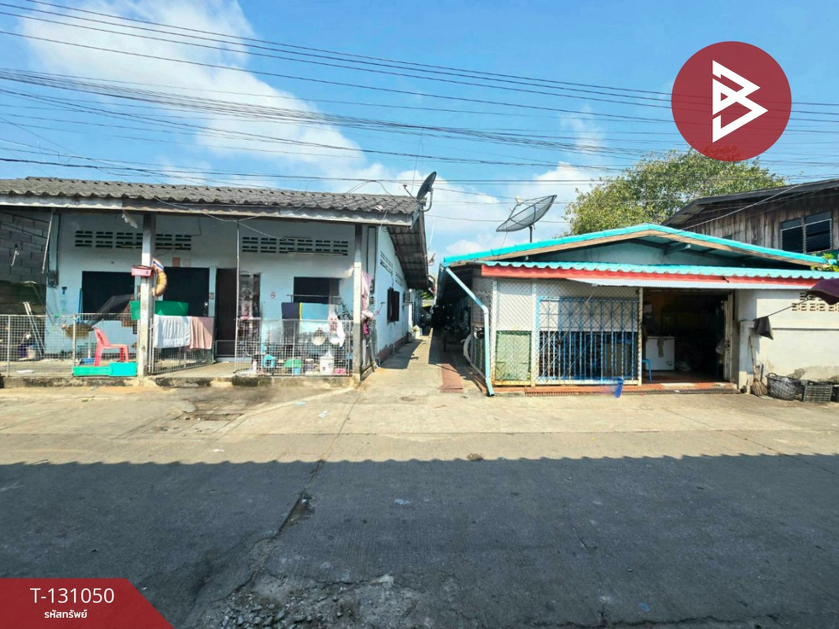 For SaleRayong : For sale: 17 rooms for rent, one floor, area 239.7 square meters, Phe Subdistrict, Rayong Province.