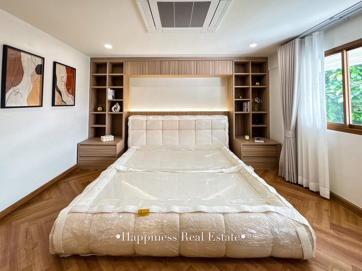 ขายบ้านลาดพร้าว เซ็นทรัลลาดพร้าว : 𝑯𝒐𝒎𝒆 𝑺𝒘𝒆𝒆𝒕 𝑯𝒐𝒎𝒆𝒚 บ้านสไตล์มินิมอลอบอุ่น ใกล้รถไฟฟ้า เฟอร์นิเจอร์ครบ พร้อมเข้าอยู่ได้เลย! 