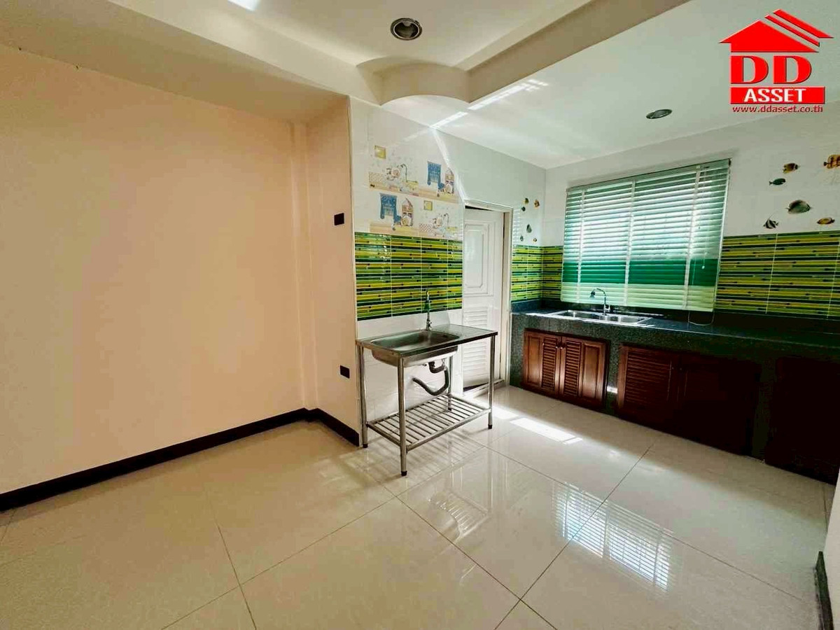 ขายบ้านนวมินทร์ รามอินทรา : ขายบ้านเดี่ยว หมู่บ้านชลลดา สายไหม 34 (Chonlada Saimai 34) ใกล้สถานีรถไฟฟ้าสายสีเขียว  รหัส : H8168