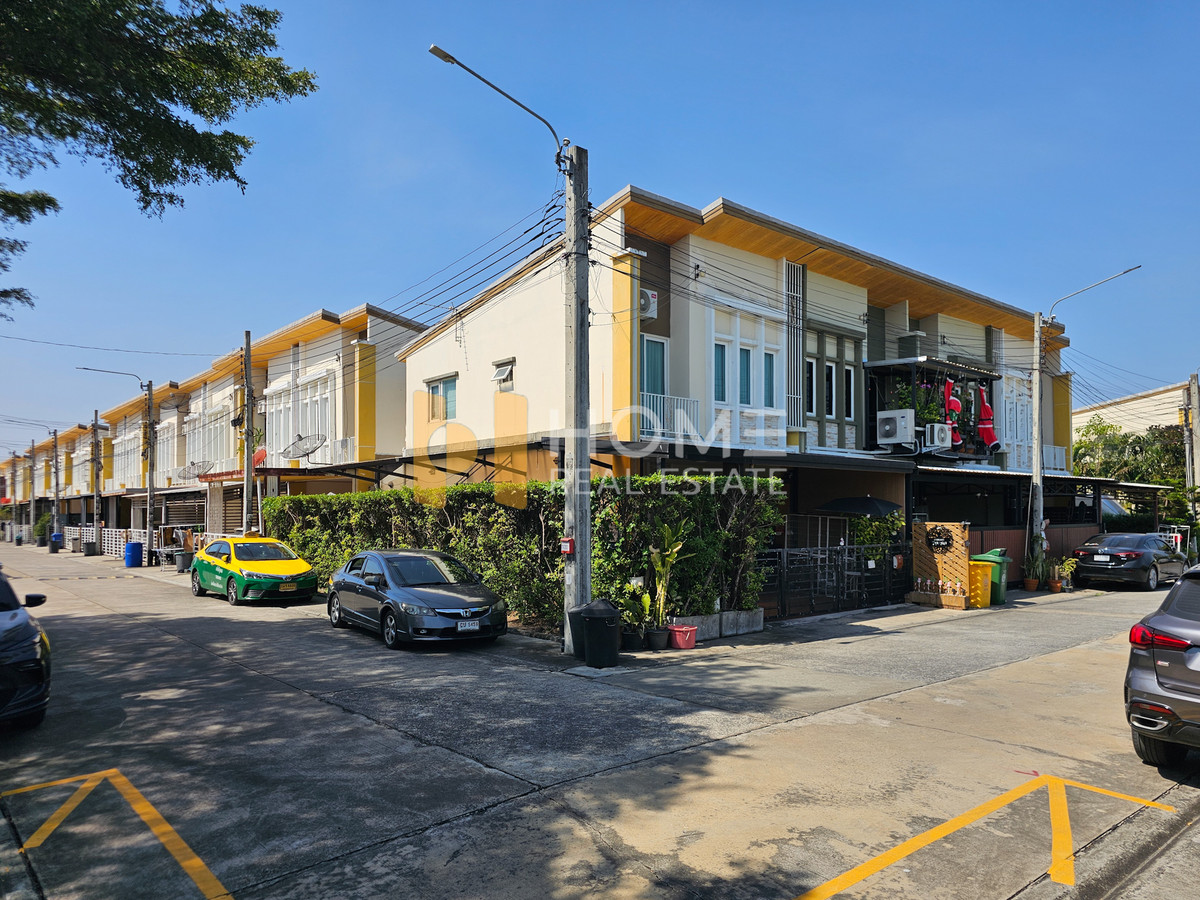 For SaleTownhomeNawamin, Ramindra : Golden Town Watcharapol - Sukhapiban 5 / 4 Bedrooms (FOR SALE) TAN878