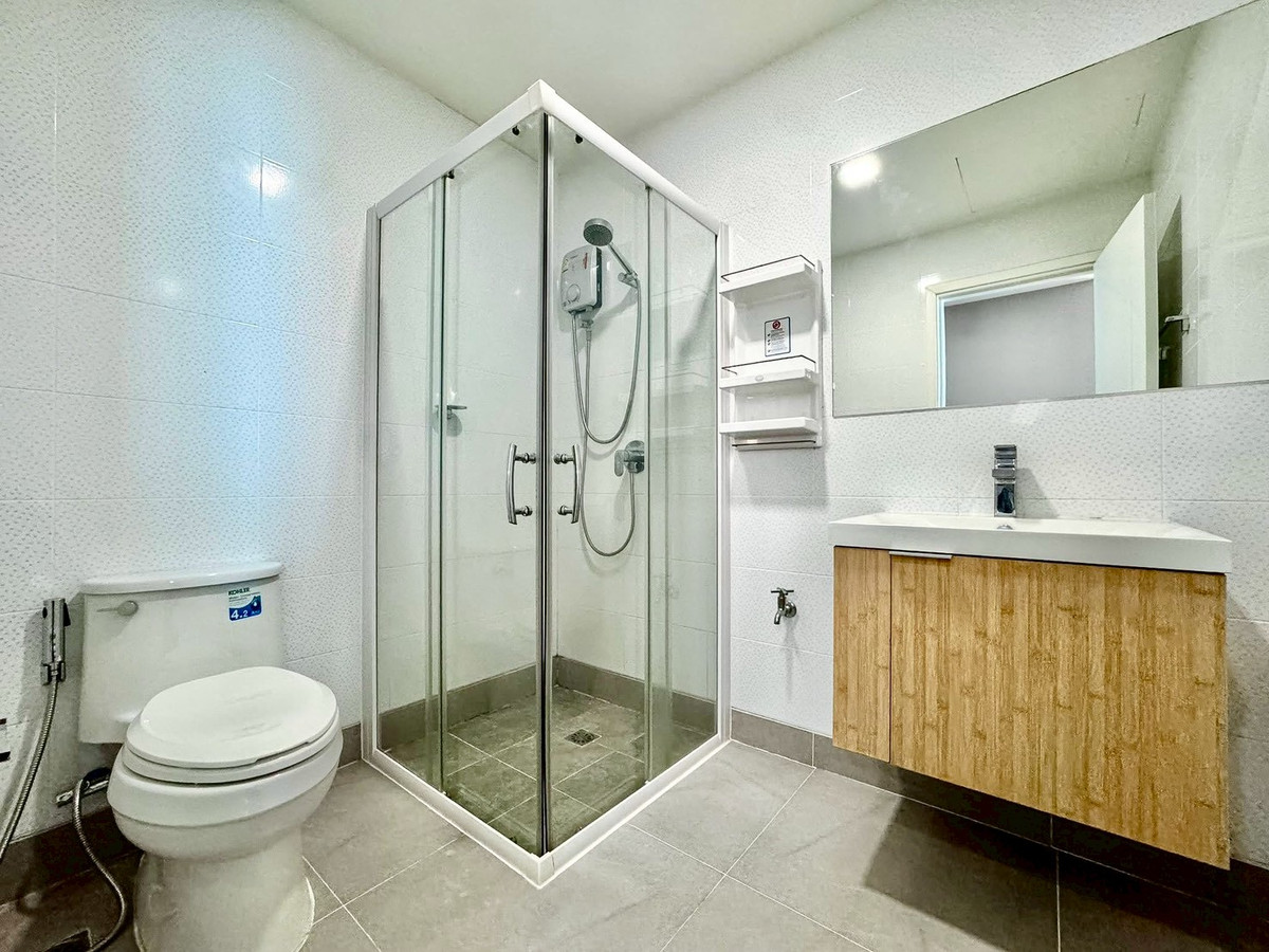 For SaleTownhomeNawamin, Ramindra : 3-story townhome for sale, PATIO Watcharapol - Ramindra, Modern Iconic Style, area 19.3 square meters, 4 bedrooms, Watcharapol Road, Tha Raeng Subdistrict, Bang Khen District, Bangkok