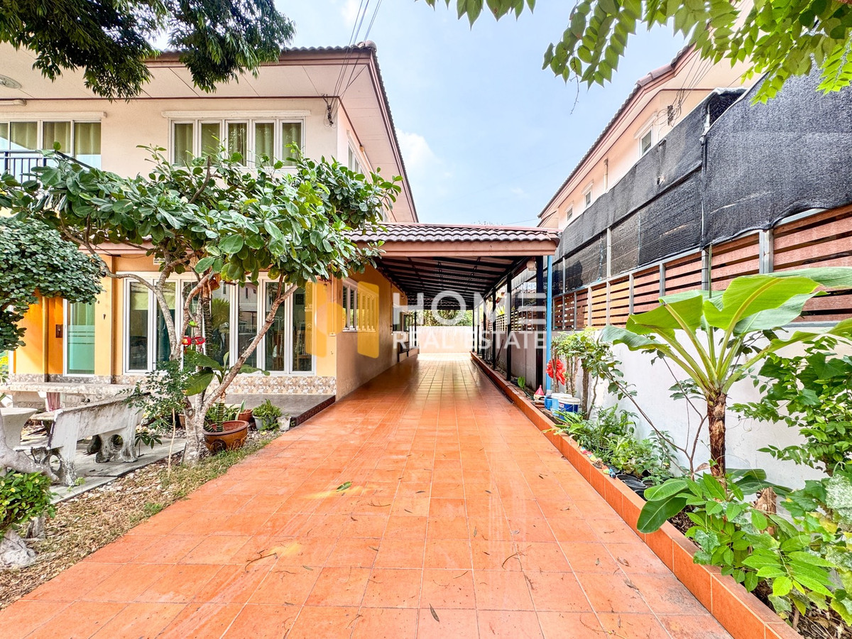 ขายบ้านพัทยา บางแสน ชลบุรี สัตหีบ : บ้านใหญ่ สงบเป็นส่วนตัว 🌿 แอทโฮม ศรีราชา / 4 ห้องนอน (ขาย), At Home Sriracha / 4 Bedrooms (FOR SALE) YEAN086