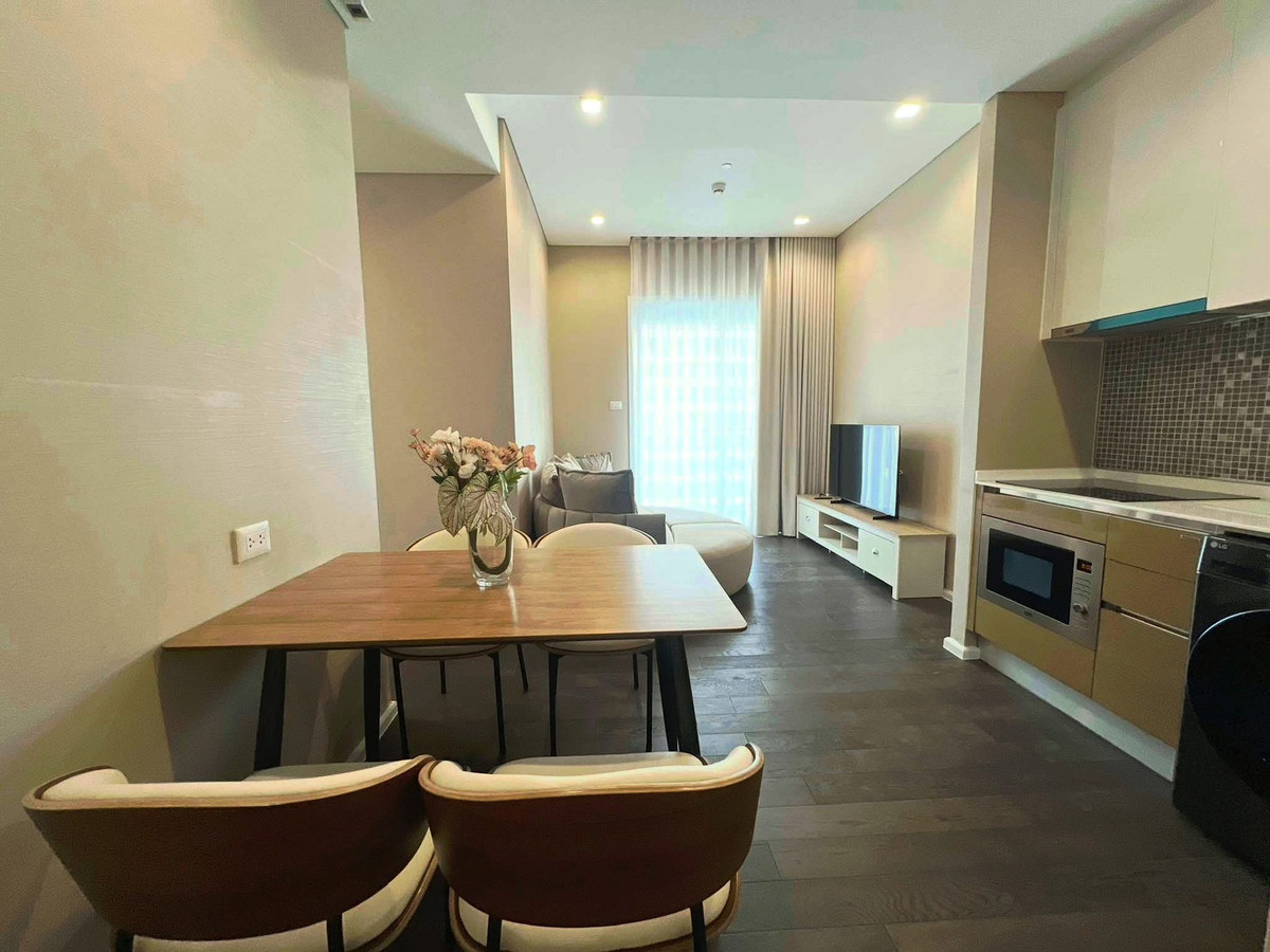 ให้เช่าคอนโดลาดพร้าว เซ็นทรัลลาดพร้าว :  💥 FOR RENT   : The Saint Residences  Condo   💥