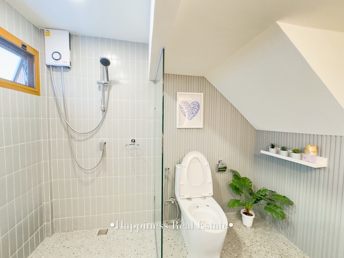 ขายบ้านลาดพร้าว เซ็นทรัลลาดพร้าว : 𝑯𝒐𝒎𝒆 𝑺𝒘𝒆𝒆𝒕 𝑯𝒐𝒎𝒆𝒚 บ้านสไตล์มินิมอลอบอุ่น ใกล้รถไฟฟ้า เฟอร์นิเจอร์ครบ พร้อมเข้าอยู่ได้เลย! 