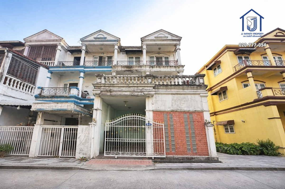 TownhomeLadprao101, Happy Land, The Mall Bang Kapi : For sale and rent, 3-story townhome, Krung Thong Village 5, Soi Nawamin 111, intersection 1, corner house, near Ramindra Expressway.