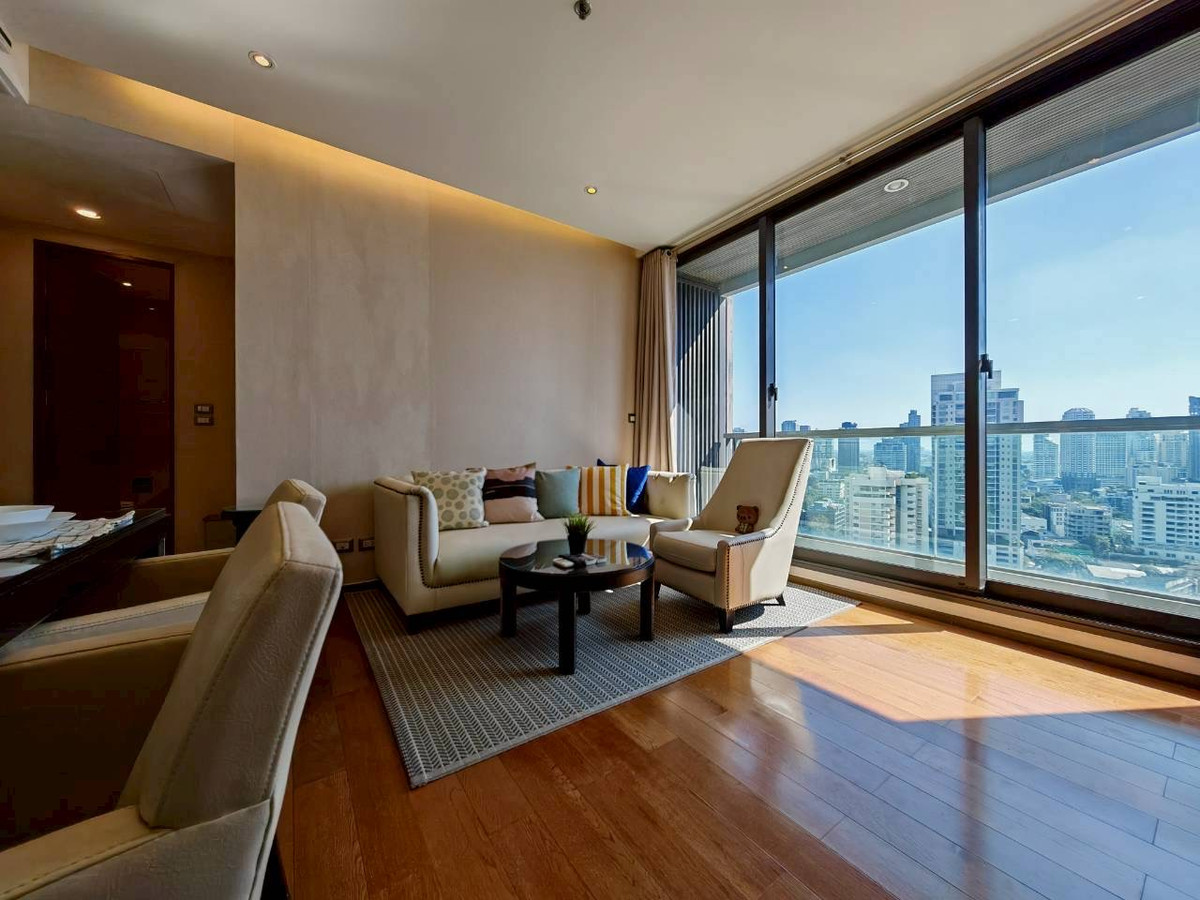 For RentCondoSukhumvit, Asoke, Thonglor : Condo for RENT The Address Sukhumvit 28, spacious room 70 sq m., 2 bedrooms, 2 bathrooms, ready to move in @ 51,000 baht, urgent call 096-2615656, spacious room 70 sq m., 2 bedrooms, 2 bathrooms, fully furnished, ready to move in Location : Promphong , Th