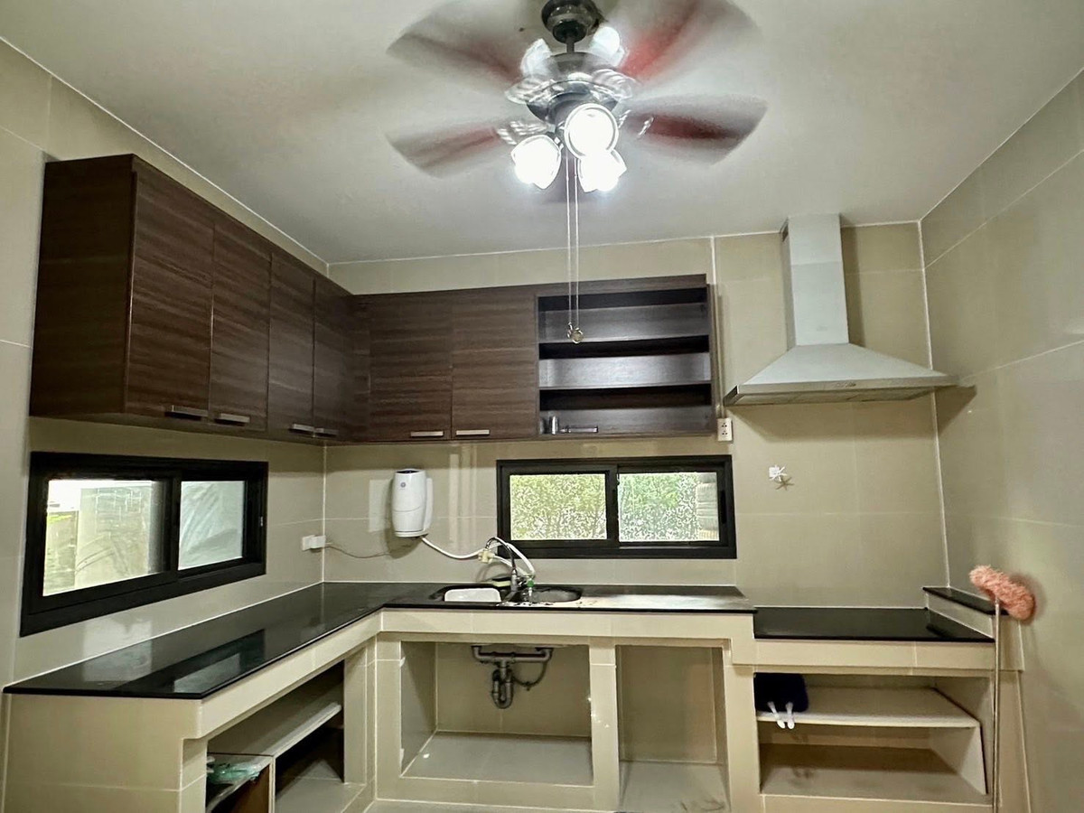 For SaleHousePinklao, Charansanitwong : Setthasiri Ratchaphruek - Charan Sai 1 / 4 Bedrooms (FOR SALE) BALL248