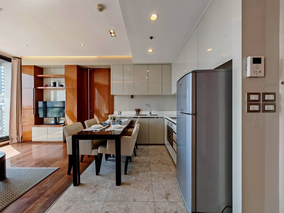 For RentCondoSukhumvit, Asoke, Thonglor : Condo for RENT The Address Sukhumvit 28, spacious room 70 sq m., 2 bedrooms, 2 bathrooms, ready to move in @ 51,000 baht, urgent call 096-2615656, spacious room 70 sq m., 2 bedrooms, 2 bathrooms, fully furnished, ready to move in Location : Promphong , Th