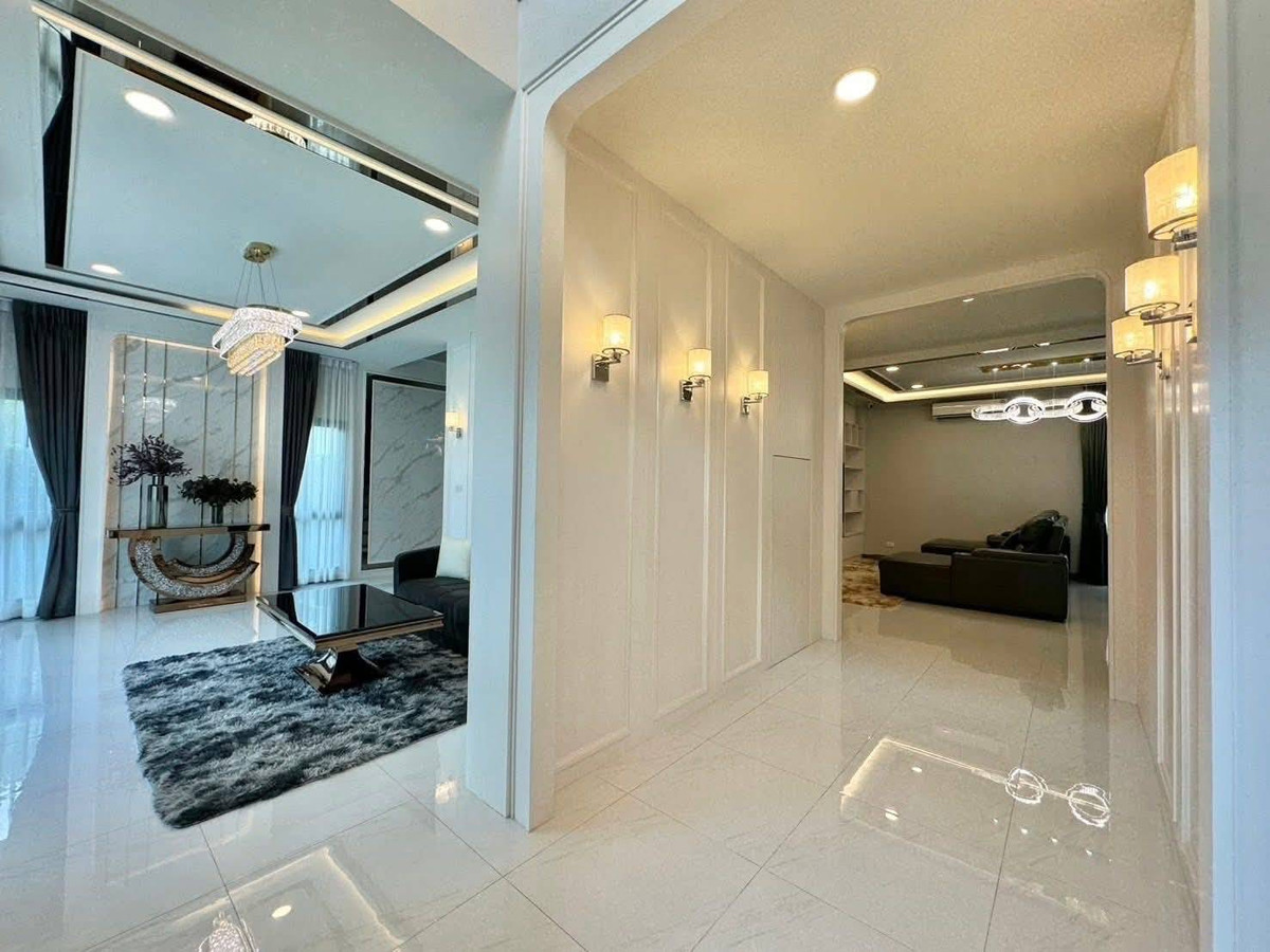 บ้านบางนา แบริ่ง ลาซาล : ขาย/ให้เช่า The City Bangna บ้านหลังมุม