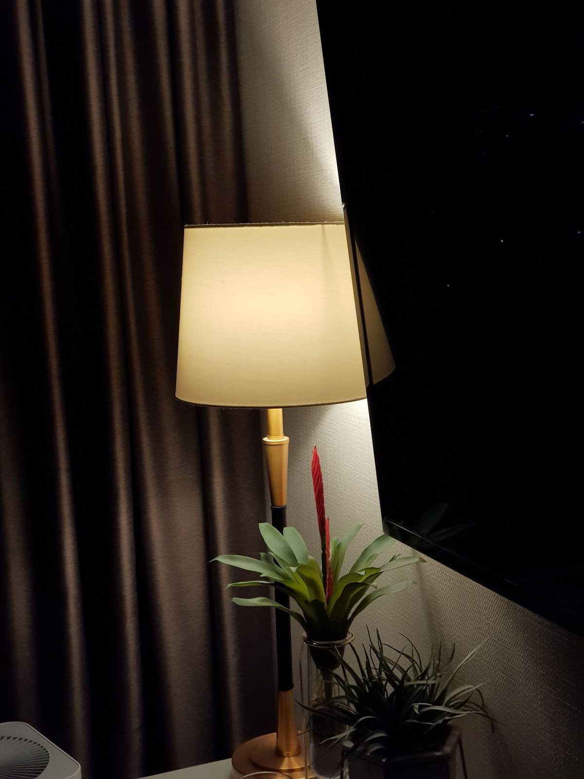 ขายคอนโดพระราม 5 ราชพฤกษ์ บางกรวย : 📌 ขายขาดทุน !! คอนโด 2 ห้องนอน 2 ห้องน้ำ ติด MRT ราคาพิเศษ 3.49 ล้าน เท่านั้น ชั้น 19 วิวสวย พร้อมอยู่ ขนาด 55.09 ตร.ม.✨🔥