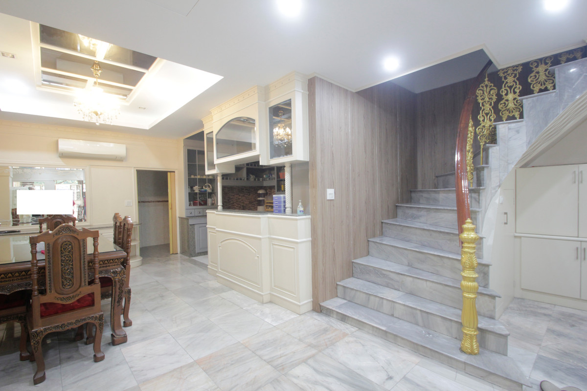 ขายทาวน์โฮมปิ่นเกล้า จรัญสนิทวงศ์ : ทาวน์เฮ้าส์จรัญสนิทวงศ์5 หมู่บ้านพาราไดซ์วิลล่า ใกล้รถไฟฟ้าท่าพระ BTSจรัญ13 เดอะมอลล์ท่าพระ บ้านพร้อมอยู่ ตกแต่งแล้ว 3ชั้น 27วา เฟอร์บิวท์อิน เดินทางสะดวก ราคาเจรจาได้