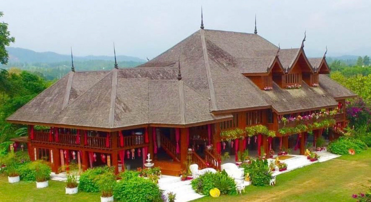 For SaleHouseChiang Mai : Golden Thai Teak Palace (LSIR0502) - A Rare Authentic Teakwood Mansion in Chiang Mai