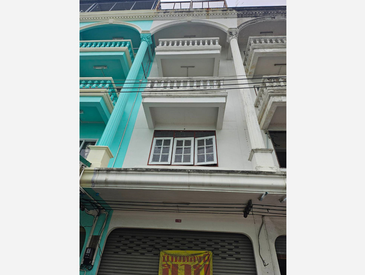 ขายอาคารพาณิชย์ศรีราชา แหลมฉบัง บ้านบึง : สอบถามโทร : 081-335-8349 ขายอาคารพาณิชย์แหลมฉบัง 4 ชั้น พร้อมดาดฟ้า ถนนสุขุมวิท ตำบลทุ่งสุขลา ศรีราชา ชลบุรี ใกล้มหาวิทยาลัยเกษตรศาสตร์