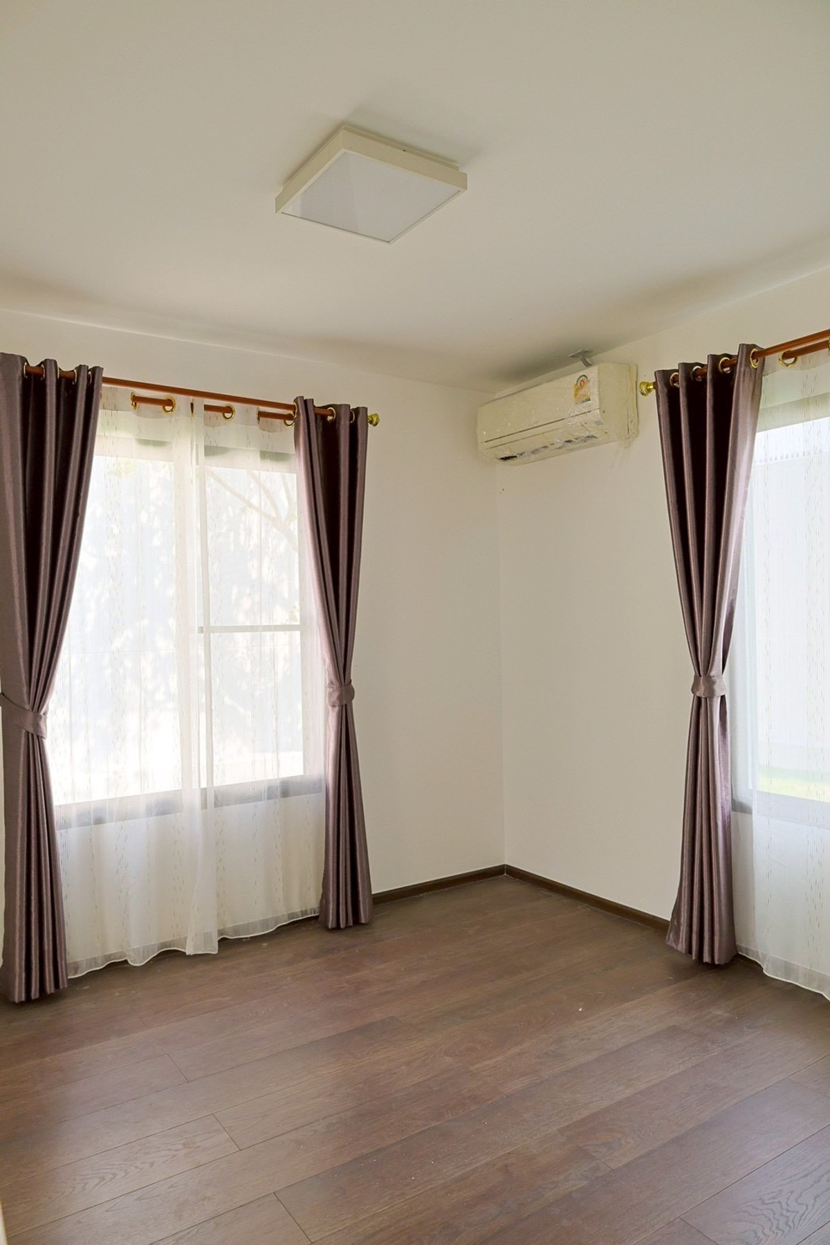 ขายบ้านบางนา แบริ่ง ลาซาล : 🌿⛅️ บ้านสวยแปลงมุม พื้นที่ดินใหญ่  #ใกล้เมกาบางนา  มัณฑนา บางนา กม.7  