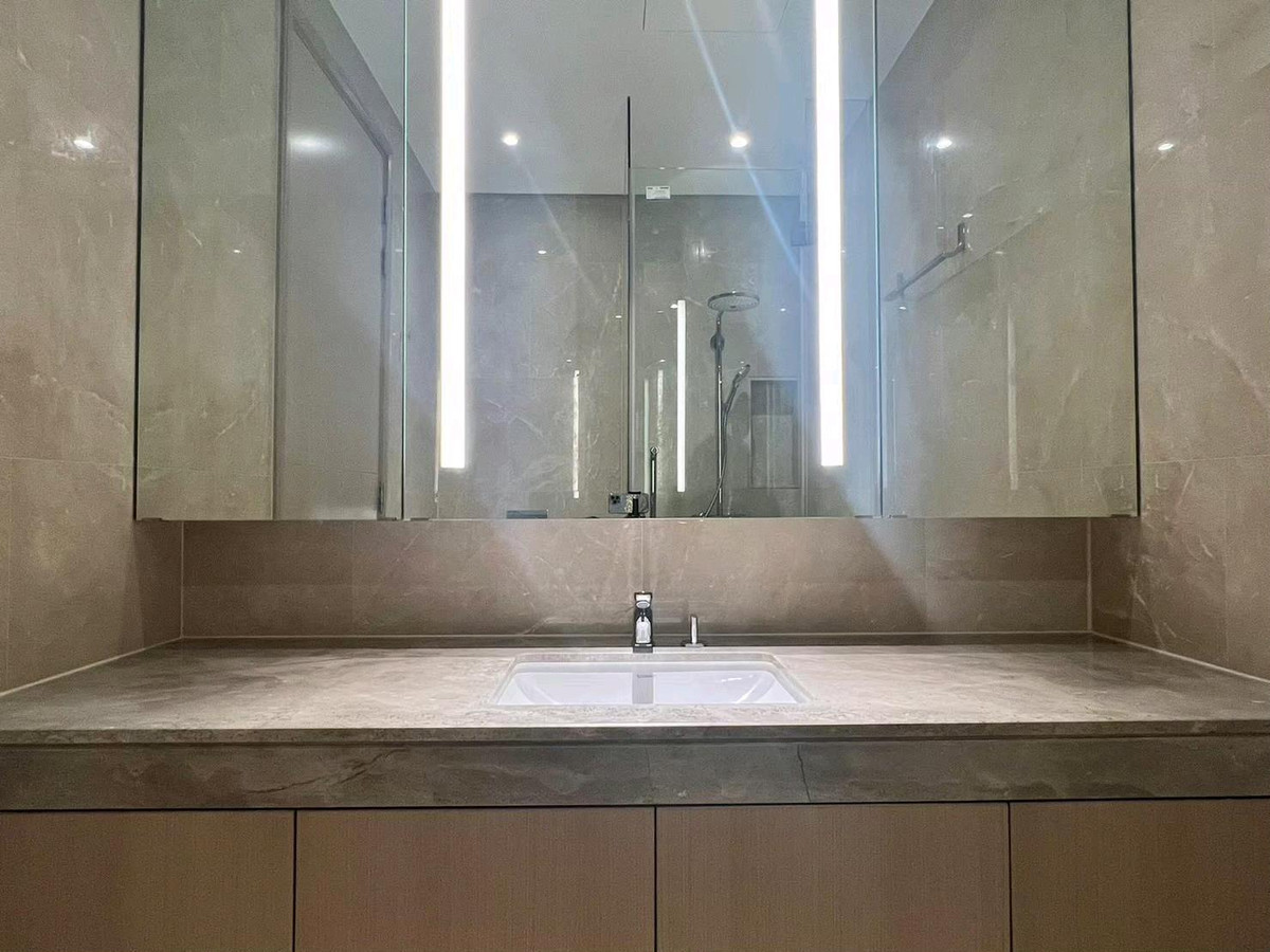 For RentCondoWongwianyai, Charoennakor : 📌For RENT | Magnolias Waterfront Residences  - 1BR (60 sqm) 70,000 THB