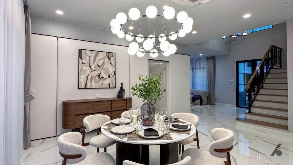 For RentHouseLadkrabang, Suwannaphum Airport : 𝙁𝙤𝙧 𝙧𝙚𝙣𝙩 House for rent near Suvarnabhumi Airport. Perfectly decorated  Complete with electrical appliances Just bring your bags and move in!