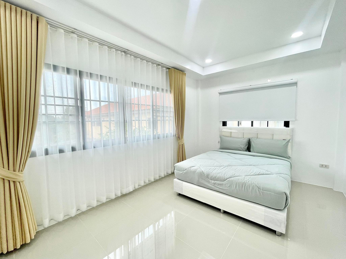 For SaleTownhomePattaya, Bangsaen, Chonburi : Country Club / 3 Bedrooms (For Sale), Country Club / 3 Bedrooms (FOR SALE) BEWN052