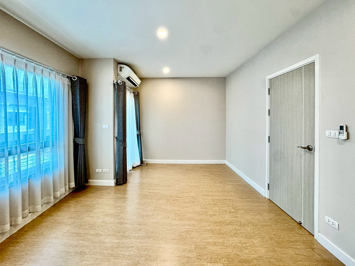 For SaleTownhomeNawamin, Ramindra : 3-story townhome for sale, PATIO Watcharapol - Ramindra, Modern Iconic Style, area 19.3 square meters, 4 bedrooms, Watcharapol Road, Tha Raeng Subdistrict, Bang Khen District, Bangkok