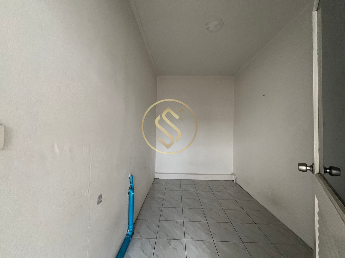 ให้เช่าทาวน์โฮมอารีย์ อนุสาวรีย์ : ให้เช่าด่วน บ้านทาวน์โฮมสวย 3 ชั้น สภาพดีพร้อมเข้าอยู่ ใจกลางอารีย์ ในซอยอารีย์สัมพันธ์ 1 ใกล้ BTS อารีย์