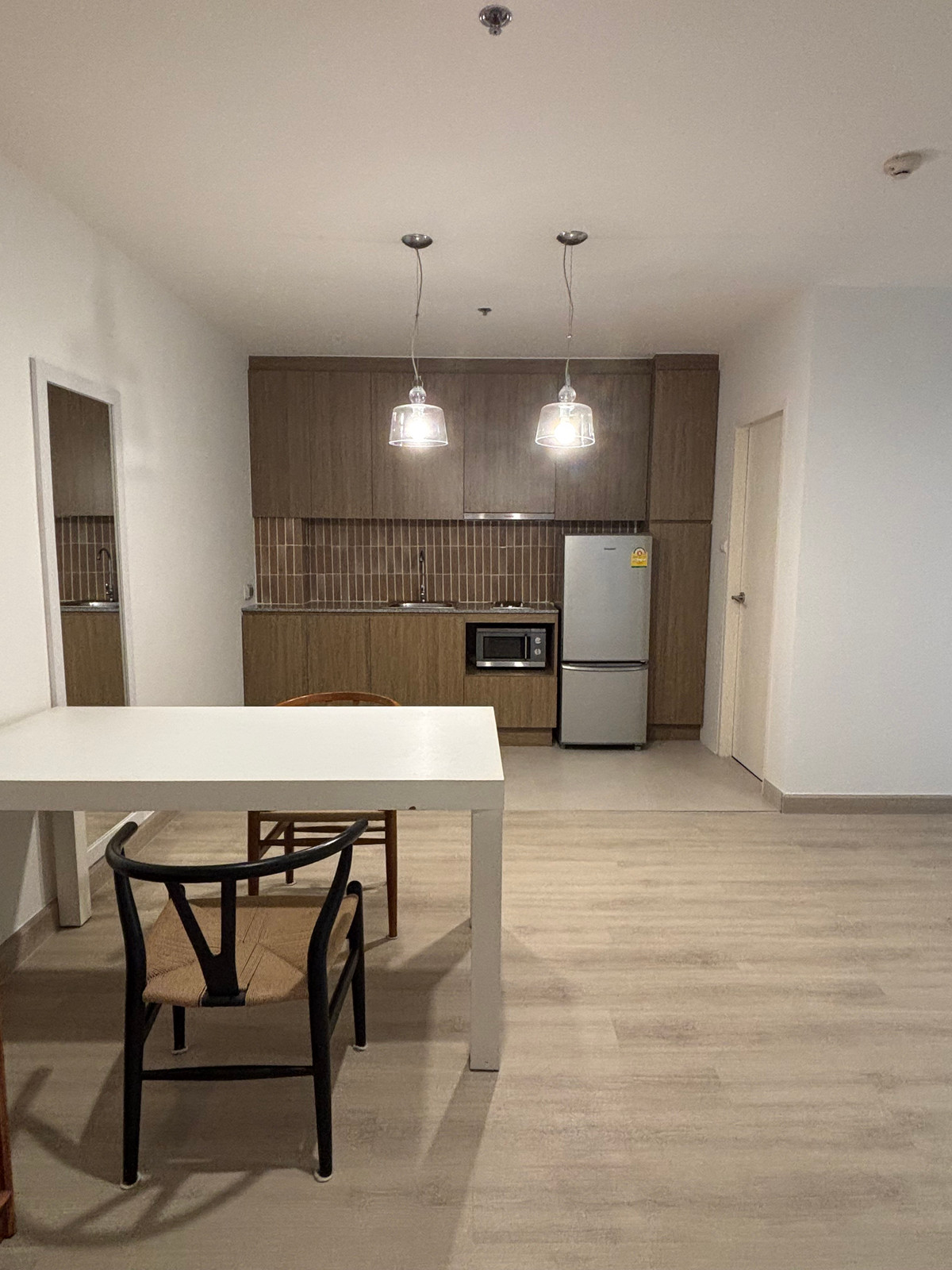 ขายคอนโดลาดพร้าว เซ็นทรัลลาดพร้าว : ขายห้องรีโนเวทใหม่ ขนาด 45 ตรม. Sym Vibha Ladprao คอนโด ราคาพิเศษ 3.45 ล้าน เท่านั้น !