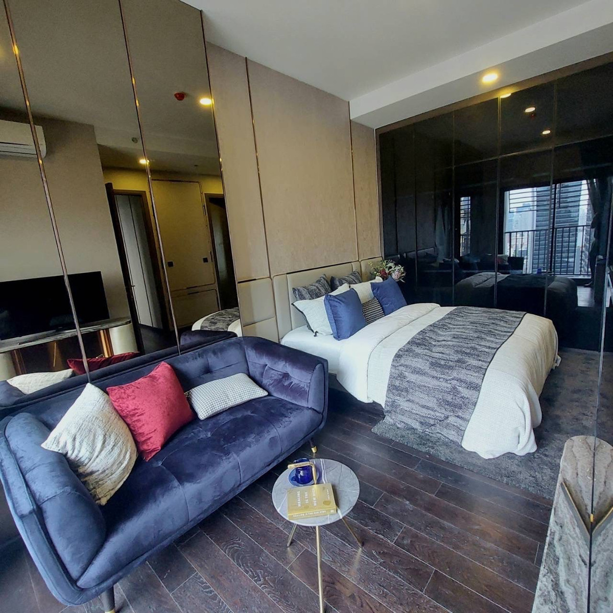 For RentCondoSukhumvit, Asoke, Thonglor : For rent, Park Origin Thonglor, luxury condo, Prime location in the heart of Thonglor, fully furnished, ready to move in, 23rd floor, Tower B.