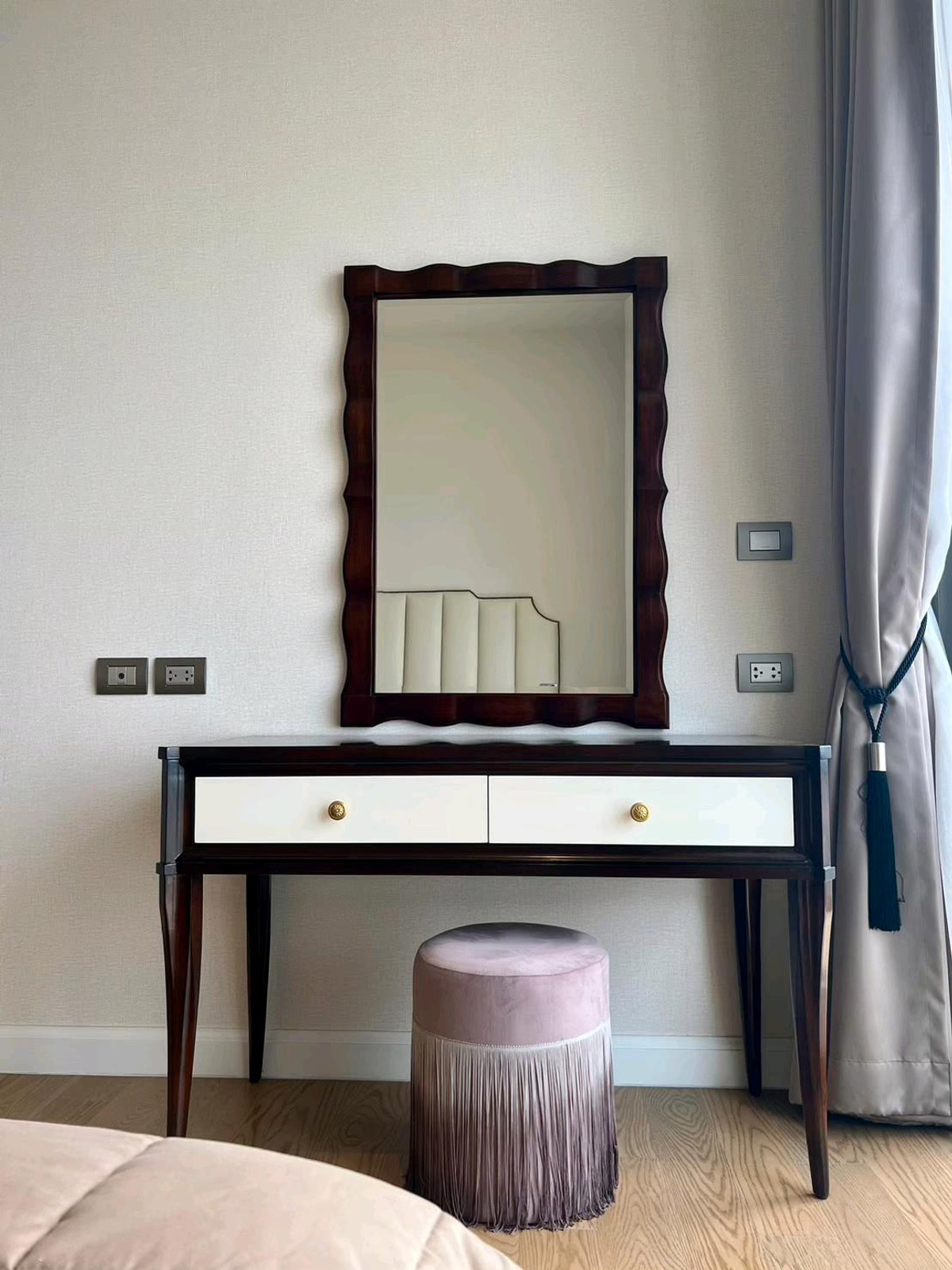 For RentCondoWongwianyai, Charoennakor : 📌For RENT | Magnolias Waterfront Residences  - 1BR (60 sqm) 70,000 THB