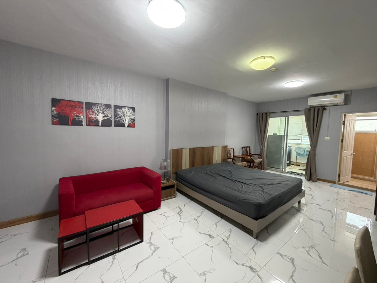 For RentCondoPattanakan, Srinakarin : Condo for rent, Supalai Park Srinakarin, beautiful room, decorated, fully furnished, ready to move in.