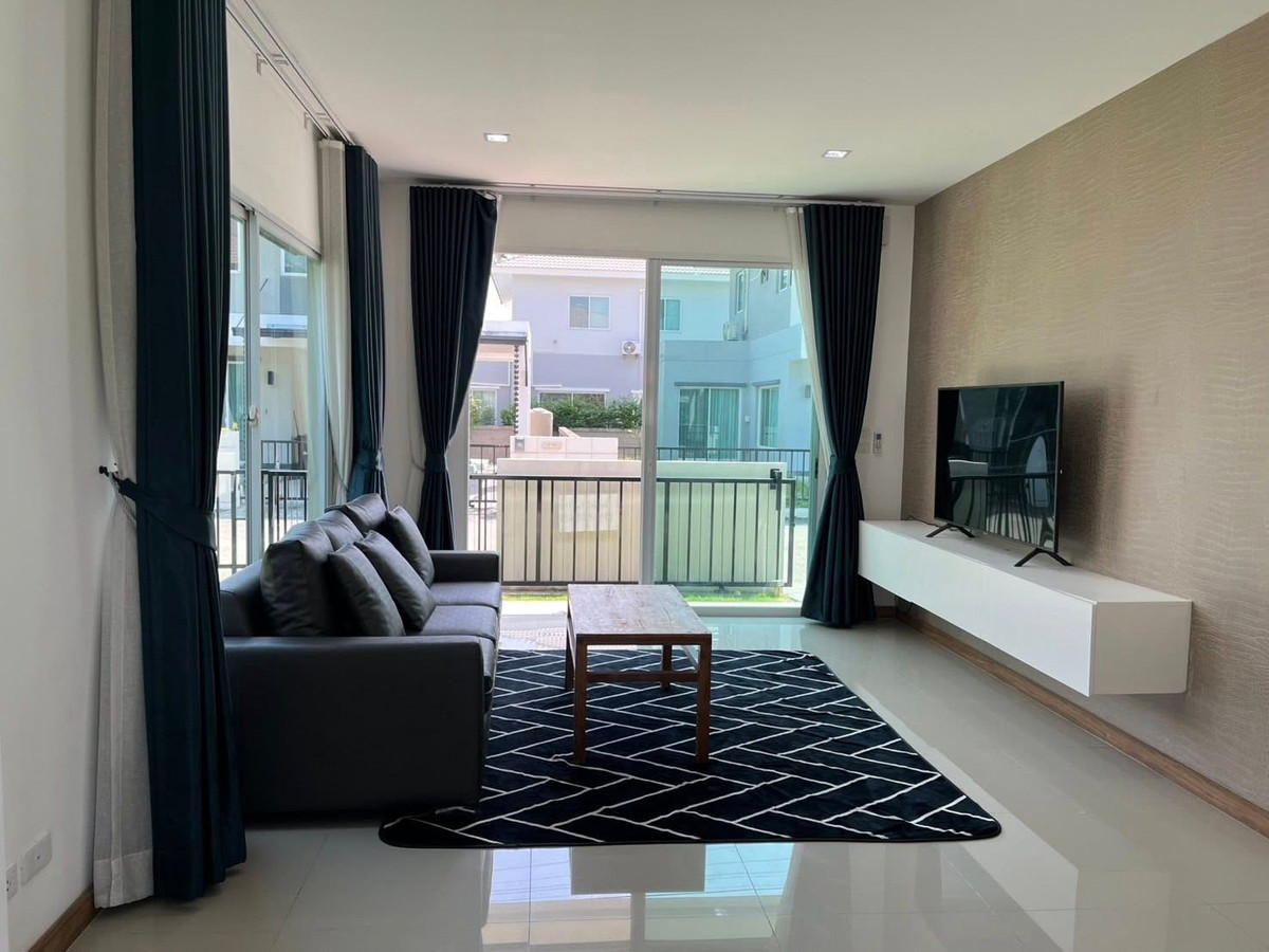 For RentHouseNonthaburi, Bang Yai, Bangbuathong : house near DBS and SISB International Schools, 10mins drive to Bang Bua Thong interchange.