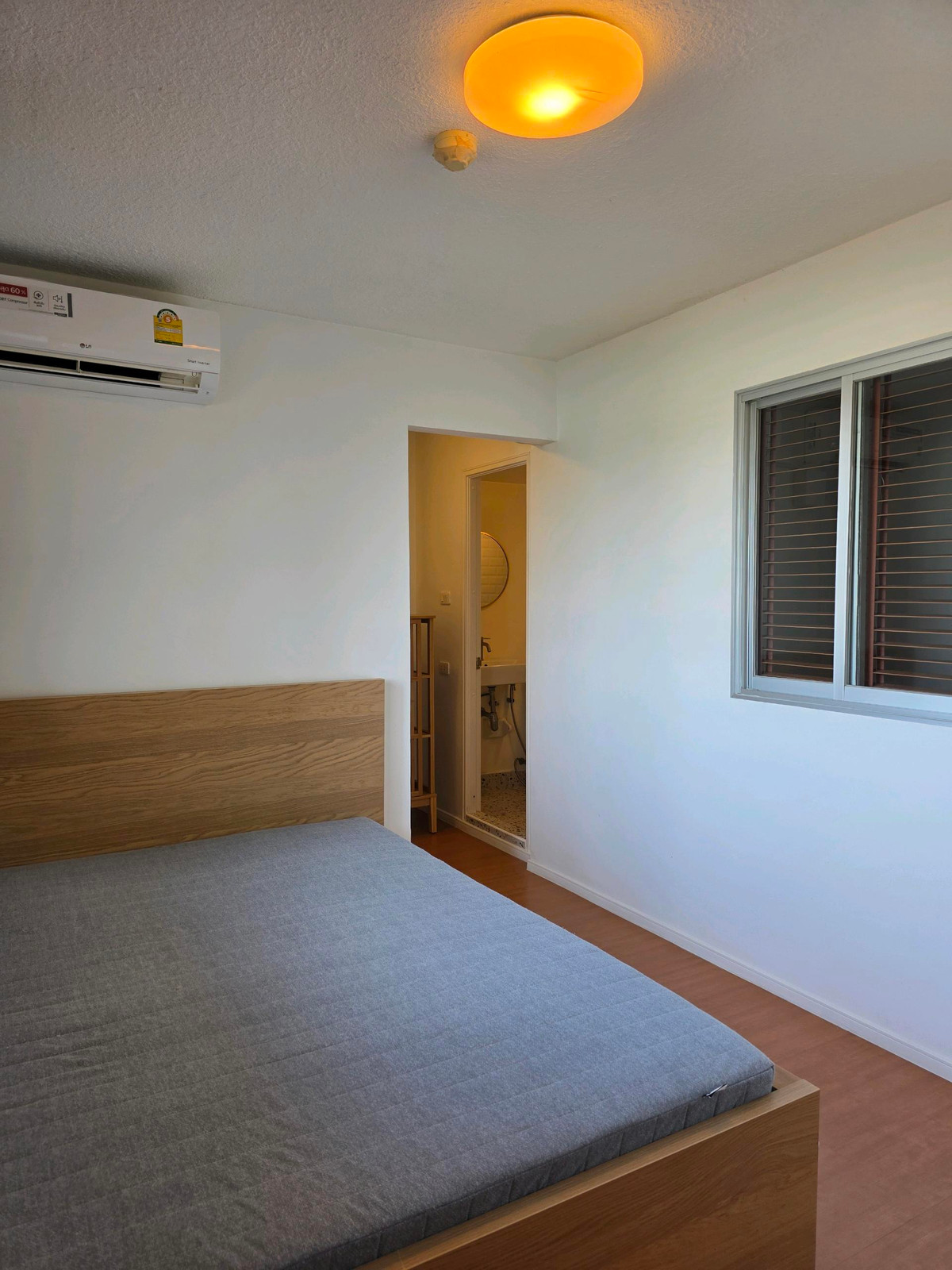 For RentCondoLadkrabang, Suwannaphum Airport : 🚩For Rent : Lumpini Condo Town Rom Klao-Suvarnabhumi / 2bed, 2bath / 55 Sqm.