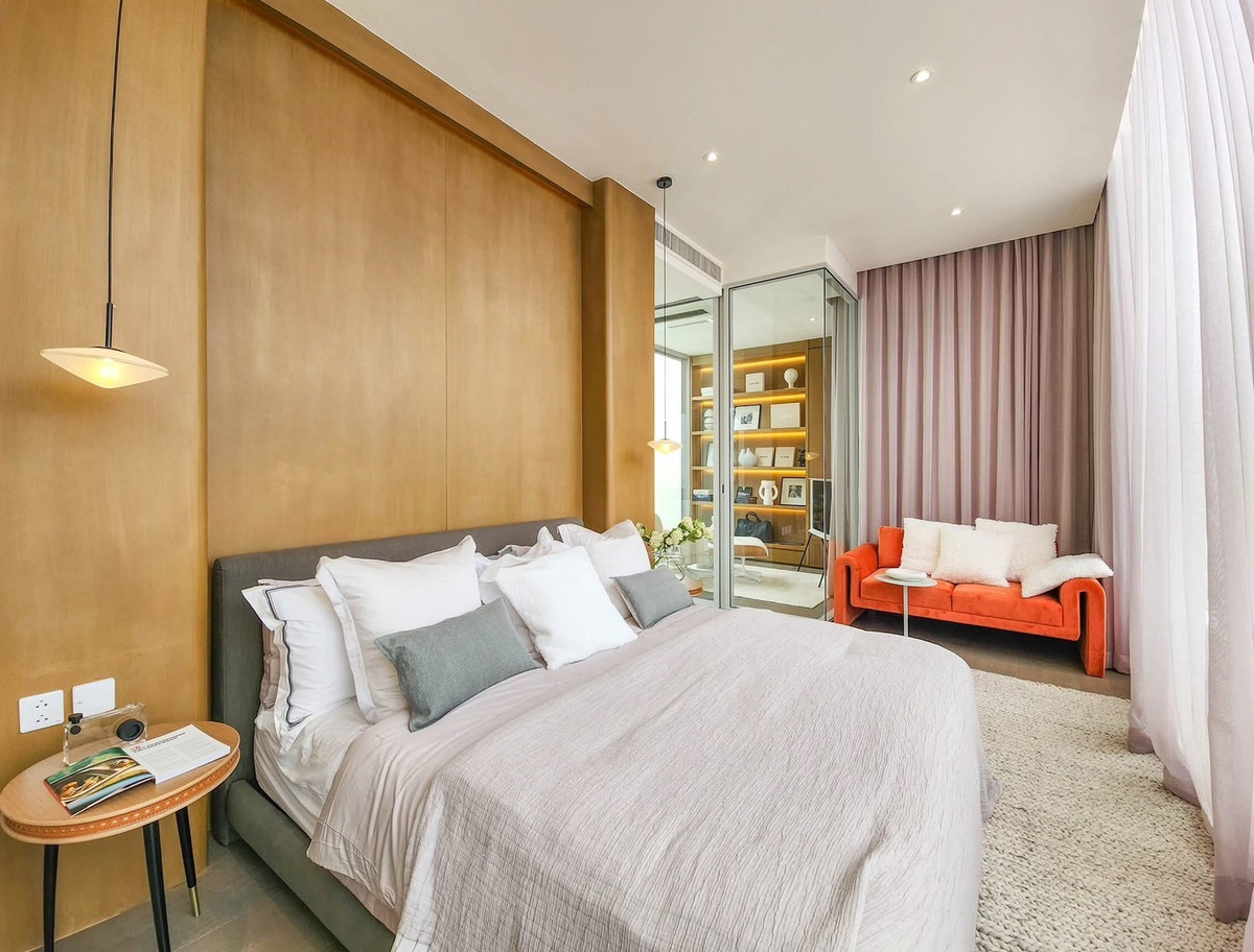 ขายบ้านพระราม 9 เพชรบุรีตัดใหม่ RCA : 🔥𝑳𝒂𝒔𝒕 𝟐 𝑼𝒏𝒊𝒕 ‼️  บ้านตัวอย่างตกแต่งพร้อมอยู่กลางเมือง ลดจาก 80 กว่าล้าน 🏷️ เหลือเพียง 58.9 ล้านบาท 🎉