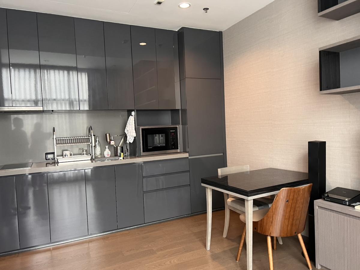 For SaleCondoSathorn, Narathiwat : The Diplomat Sathorn 1 Bed Luxury CondoClose to BTS Surasak, meeting the needs of city life!