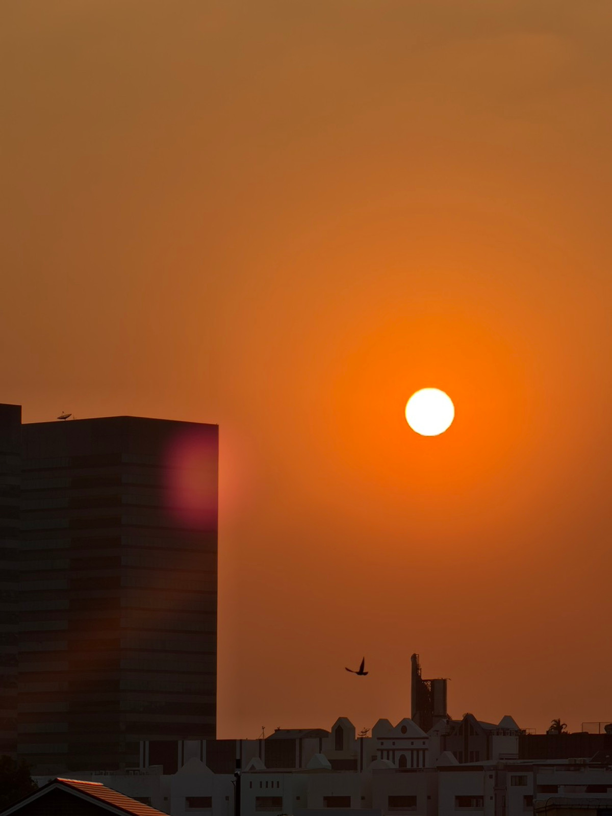 For SaleCondoPattanakan, Srinakarin : Condo for sale Supalai Park Srinakarin, beautiful room, newly decorated. Every piece of new furniture Ready to move in Next to the skytrain