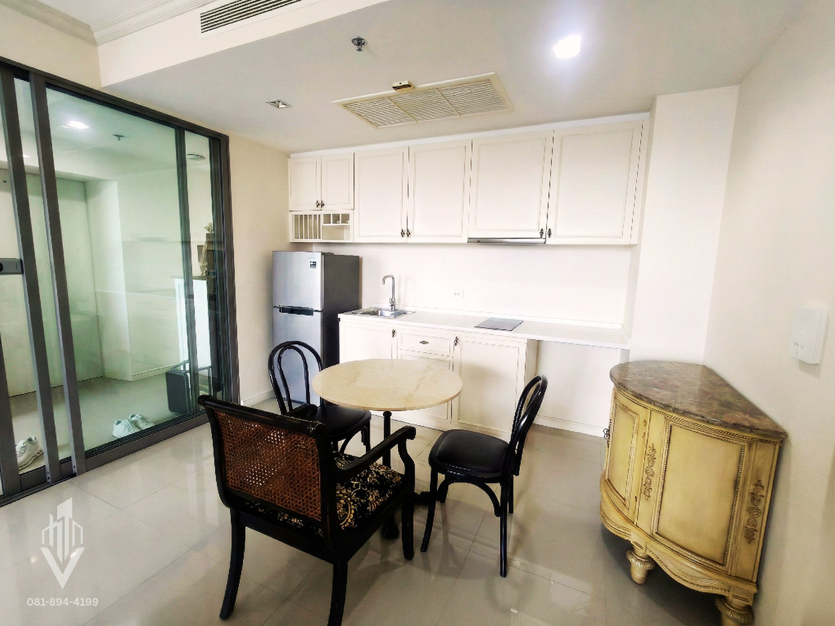 For SaleCondoRama3 (Riverside),Satupadit : 🏙️ BEST DEAL! Luxury Riverfront Living at Star View Rama 3 🌊