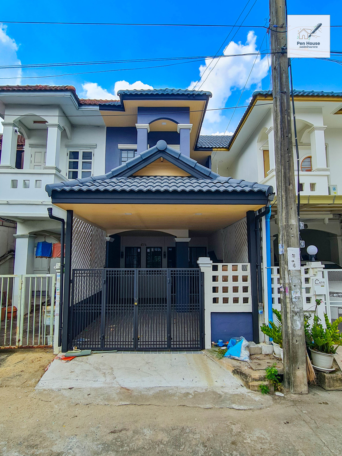 For SaleTownhomeNawamin, Ramindra : 2-story townhouse for sale, Phahon Yothin area, Sai Mai, Sritharawan Village. Phahonyothin Rd. 54/1, Intersection 4, newly renovated, fully expanded, ready to move in.