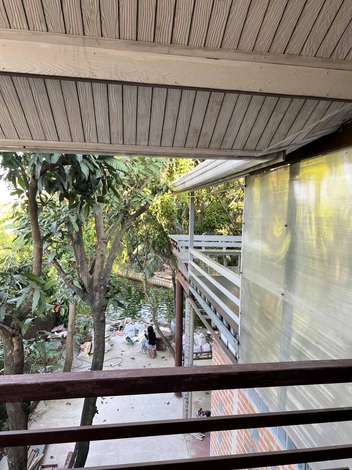 For SaleHouseMin Buri, Romklao : For sale, detached house next to the lake. Rare plot in the Sammakorn Ramkhamhaeng 110/112 project.