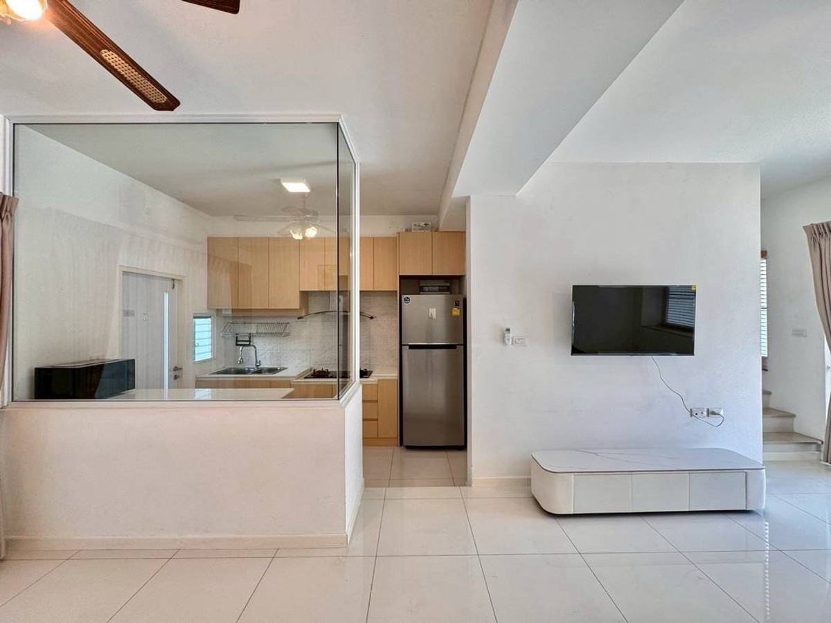 ให้เช่าทาวน์โฮมบางนา แบริ่ง ลาซาล : 💥ForRent💥3Bed • Indy Bangna-Ramkhamhang2 🏡 Near Mega Bangna‼️  🐶 Pet Friendly* Ready to move in ‼️ Fully Furnished ✨