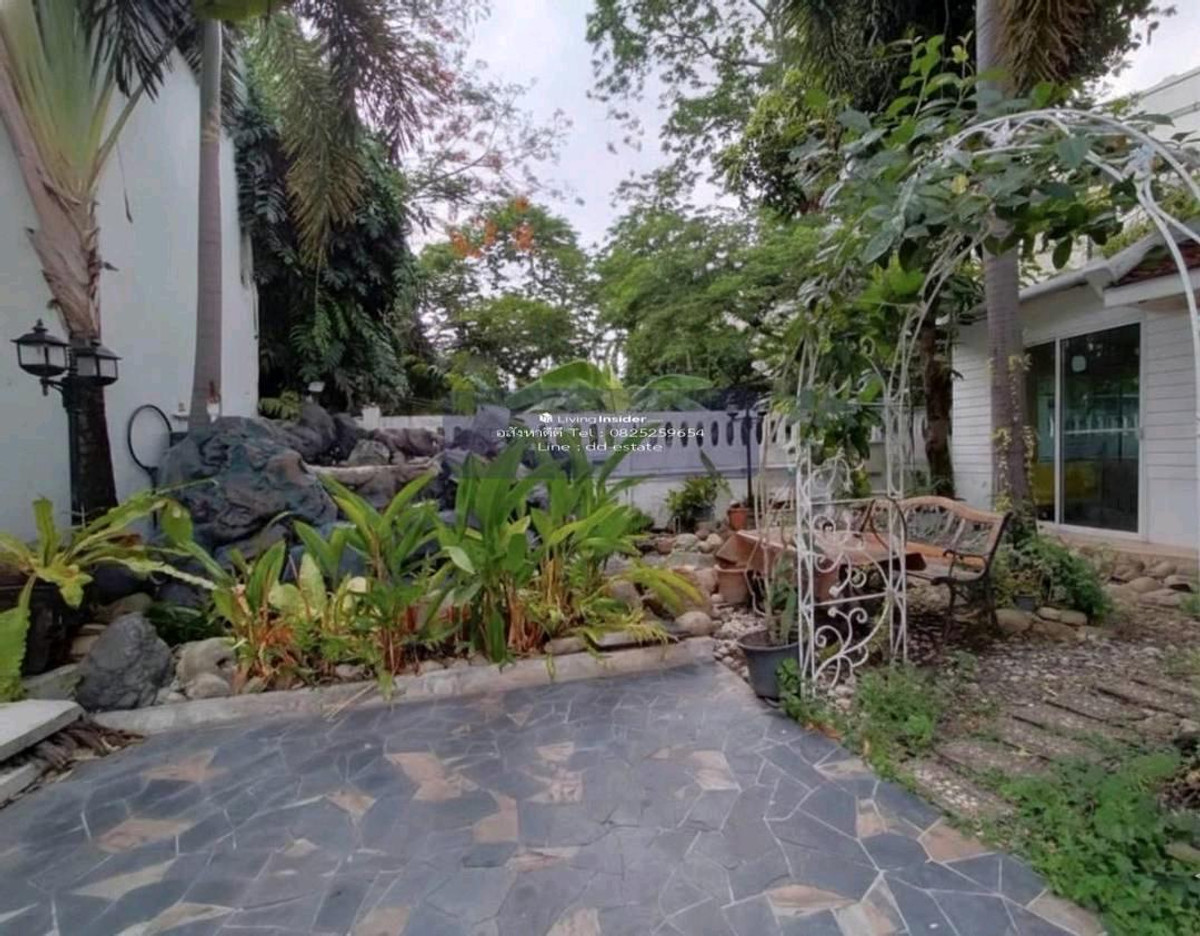 For RentHouseSukhumvit, Asoke, Thonglor : 🌺 Agent Post | House for rent Sukhumvit 68 🌺🏡 Corner house, good atmosphere, privacy, cute neighbors.💰 Rent only 30,000 baht/month