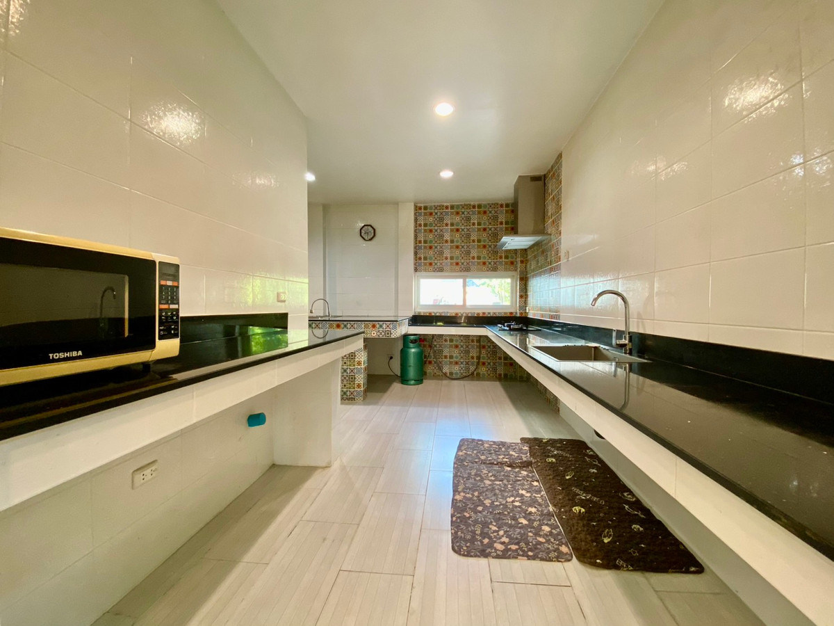 ขายบ้านพัฒนาการ ศรีนครินทร์ : 🔥🔥ขายถูกสุด!! 6b5b 17mb - Manthana Rama 9-Srinakarin 📞Call 090 919 9898