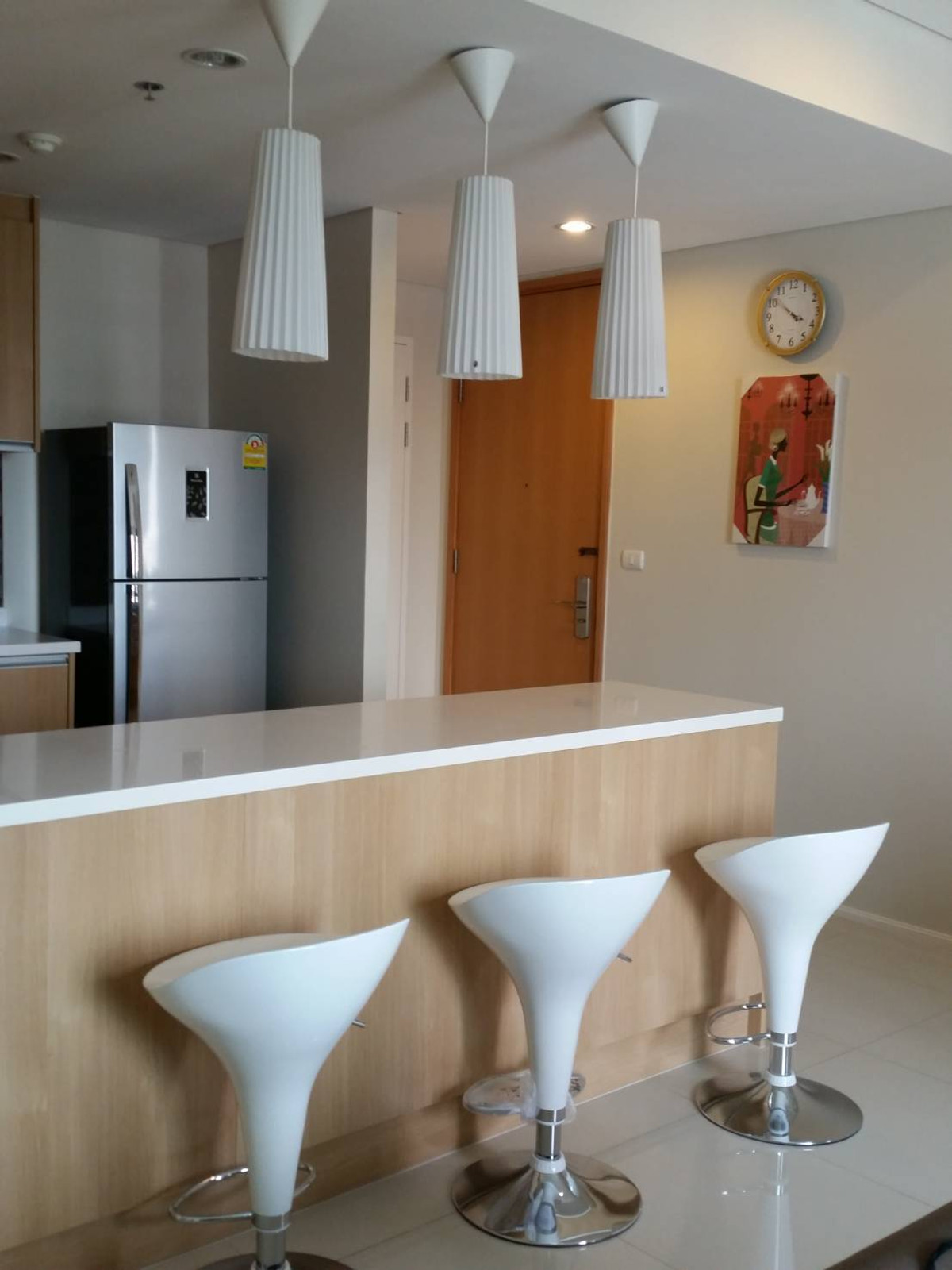 ให้เช่าคอนโดพระราม 9 เพชรบุรีตัดใหม่ RCA : ให้เช่าคอนโดวิลล่า อโศก ตกแต่งครบครัน (S15-33679)