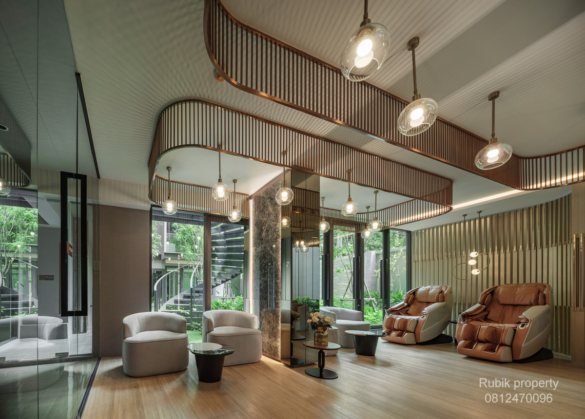 ให้เช่าคอนโดพระราม 9 เพชรบุรีตัดใหม่ RCA : 🏢 LLOYD SOONVIJAI – THONGLOR ✨ คอนโดใหม่เอี่ยม ใกล้ รพ.กรุงเทพ แค่ 86 เมตร! RB1613