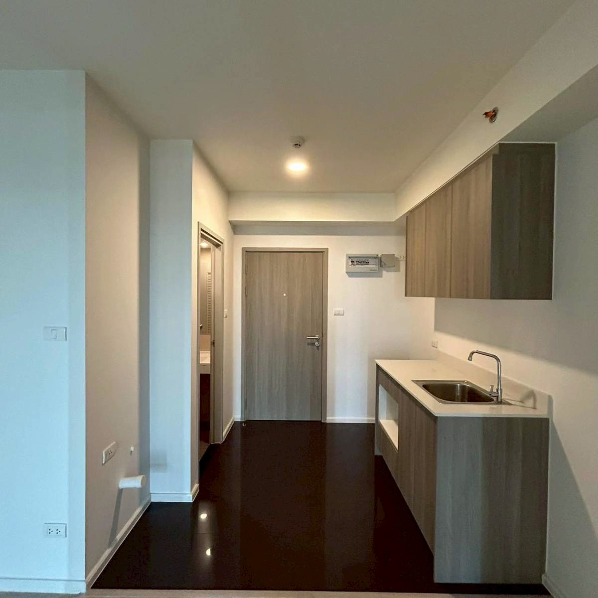 ขายคอนโดบางนา แบริ่ง ลาซาล : คอนโด A Space MEGA Bangna ติดกับห้าง Mega บางนา (ห้อง 98/141_ชั้น 8)