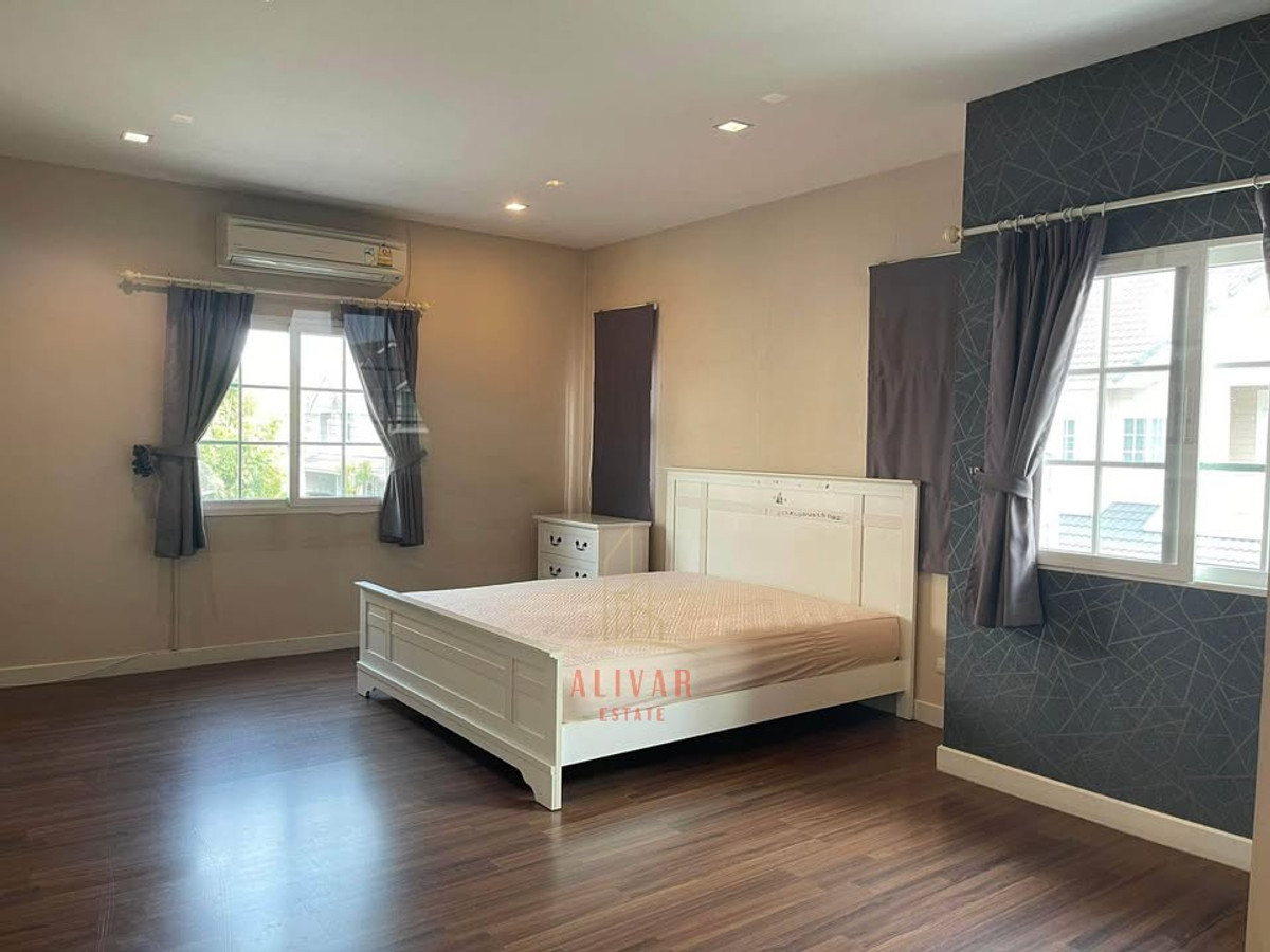 HouseNawamin, Ramindra : RH014426 For sale/rent, 2-story detached house, 3 bedrooms at Burasiri Panyaindra.