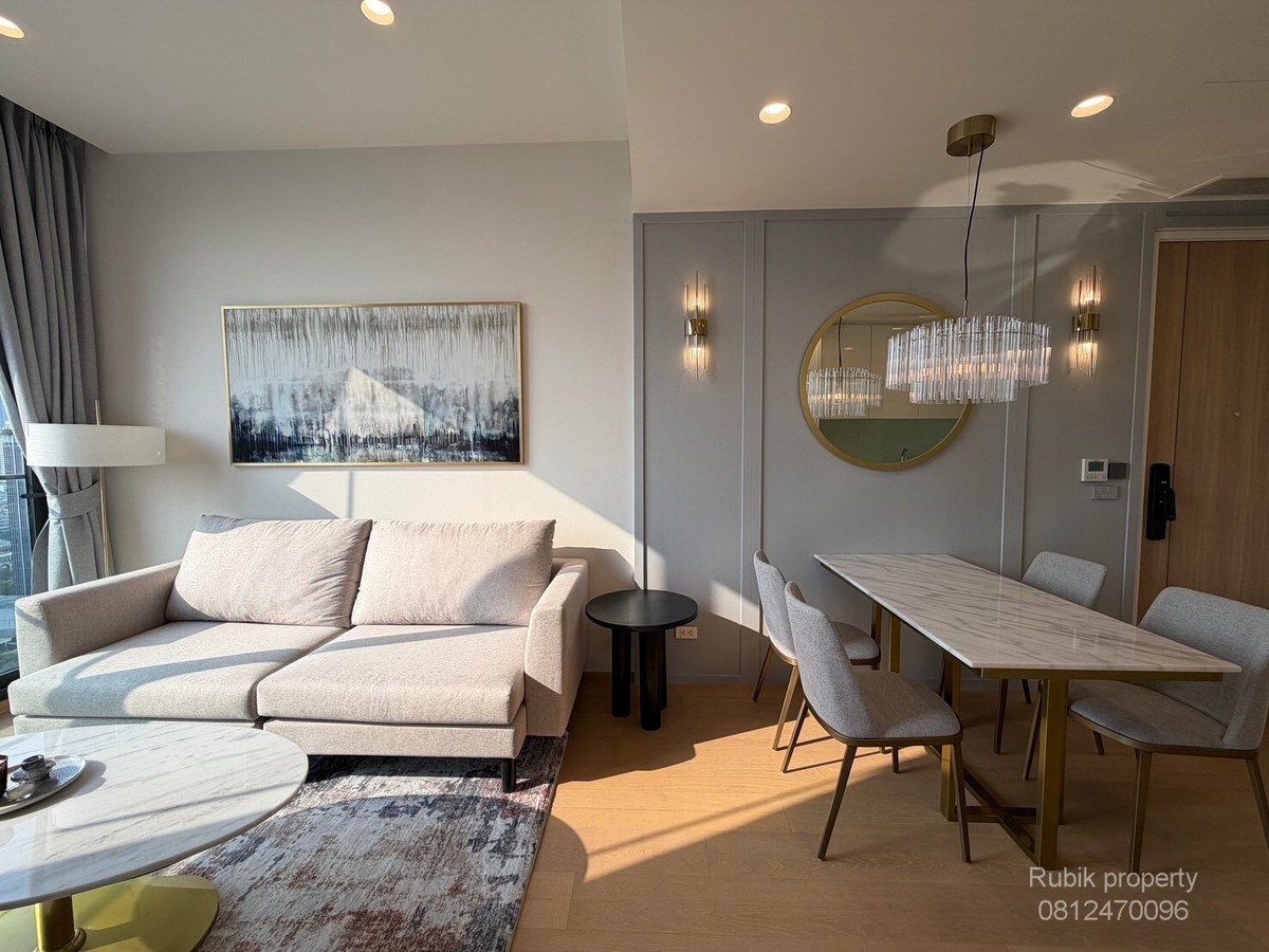 For RentCondoSathorn, Narathiwat : 🏙 ANIL Sathorn 12 | Luxury condo in the heart of Sathorn, corner room, high floor RB1620