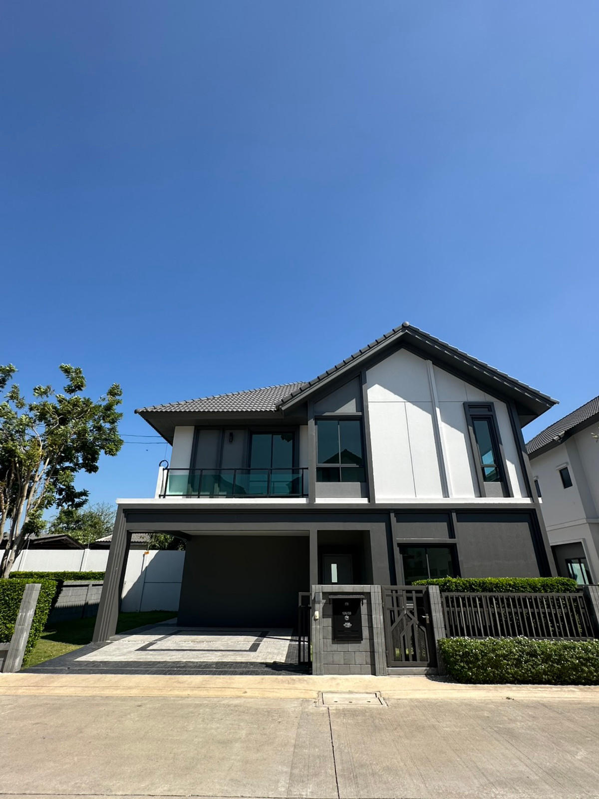 ขายร้านค้า/ตลาดนัดนนทบุรี บางใหญ่ บางบัวทอง : 🏡ขายบ้านเดี่ยวมือ1 โครงการขายเอง  🌟โครงการแกรนด์ บริทาเนียนนทบุรีสเตชั่น         