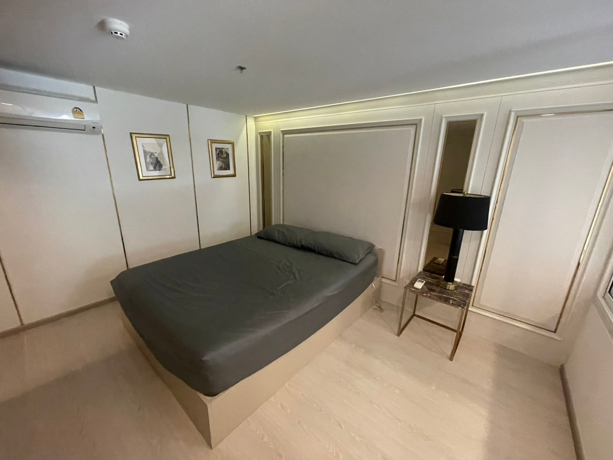 ขายคอนโดวิภาวดี ดอนเมือง หลักสี่ : ขายคอนโด Knightsbridge พหลโยธิน อินเตอร์เชนจ์ ขนาด 53.8 ตร.ม. ห้อง Duplex ใกล้ BTS 2 สาย