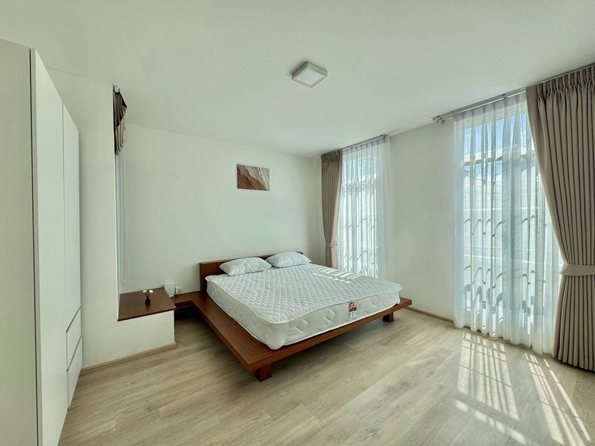 ให้เช่าทาวน์โฮมบางนา แบริ่ง ลาซาล : 💥ForRent💥3Bed • Indy Bangna-Ramkhamhang2 🏡 Near Mega Bangna‼️  🐶 Pet Friendly* Ready to move in ‼️ Fully Furnished ✨