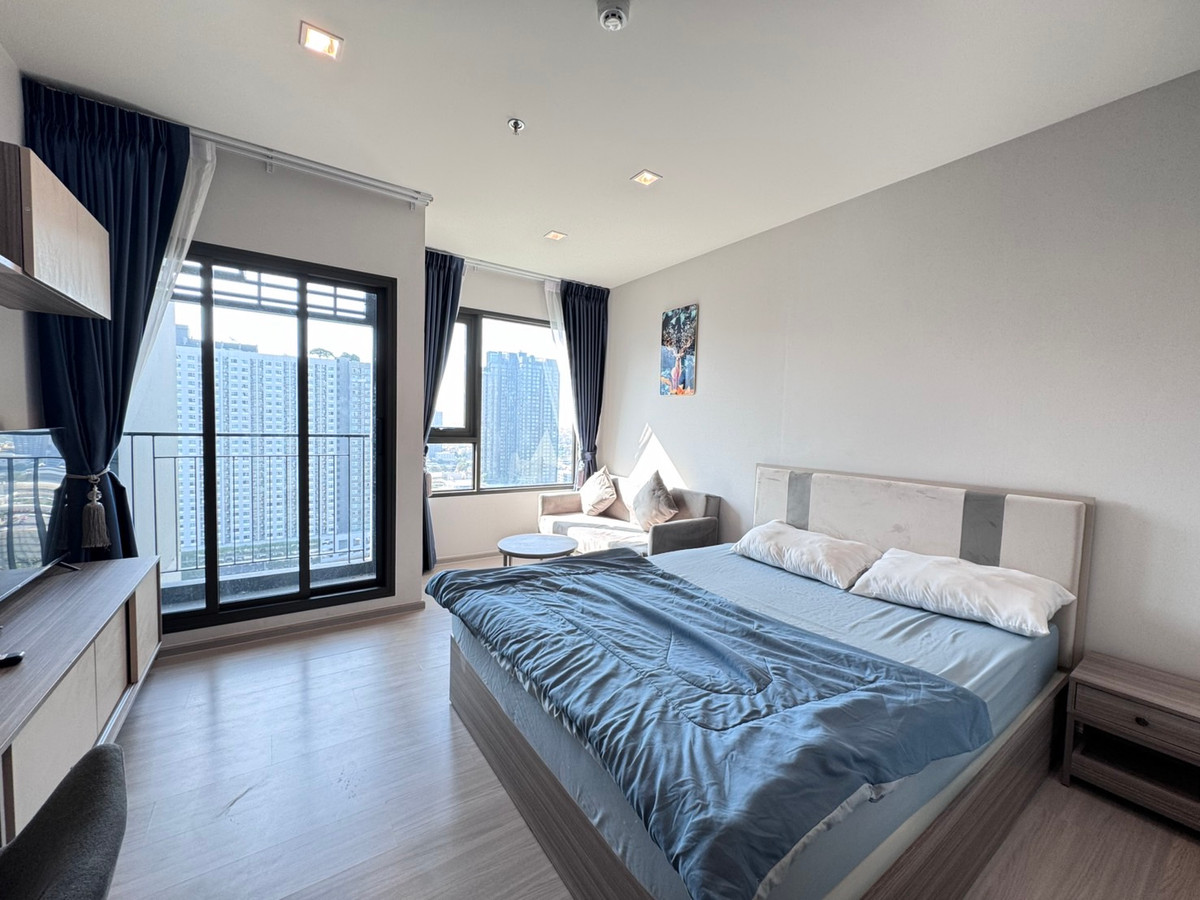 For RentCondoThaphra, Talat Phlu, Wutthakat : Available for rent, Life Sathorn Sierra, near BTS Talat Phlu, please inquire and make an appointment to view.