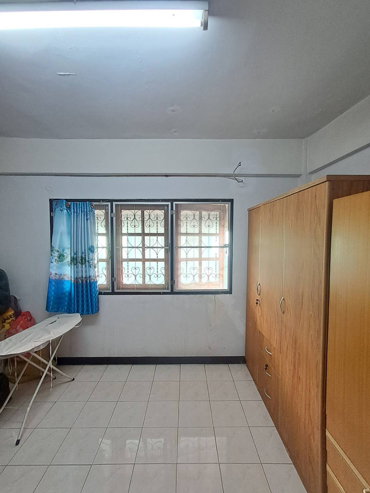 ขายทาวน์โฮมบางนา แบริ่ง ลาซาล : ทาวน์โฮม 3 ชั้น​ใกล้​#BTS​ เพียง500ม.ซ.ลาซาล1 พื้นที่ 17 ตร.ว 108 ตร.ม